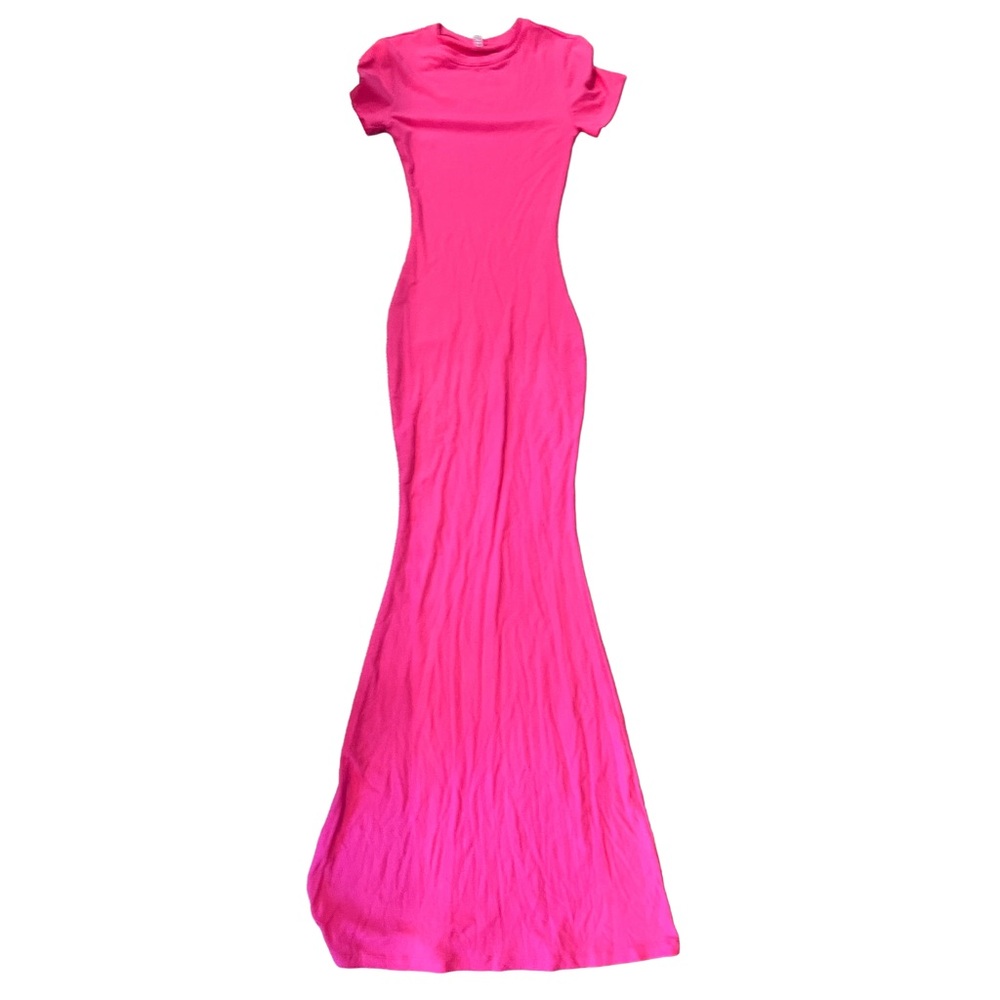 ReoRia Vibrant Pink Maxi Dress